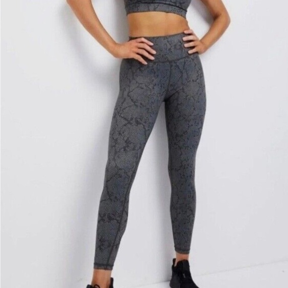 All Fenix Animal Snake Skin Leggings in Black & Blue, size Large - Picture 1 of 11